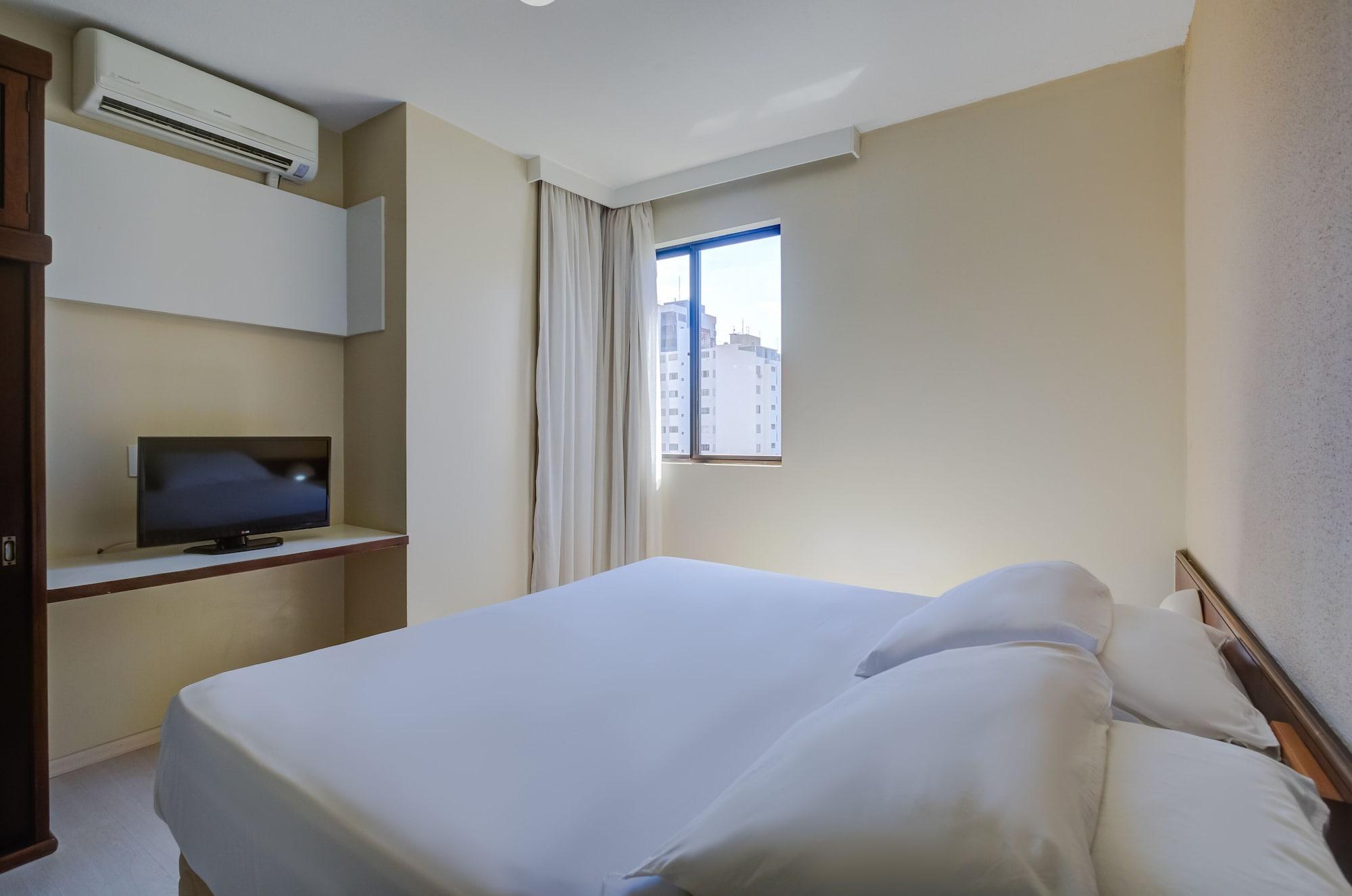 Slaviero Flat 4* Londrina